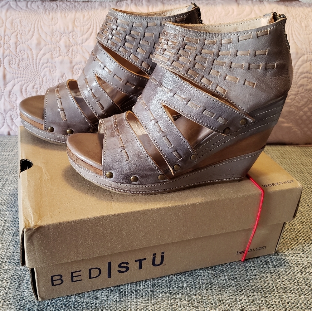 BED|STÜ Wedges